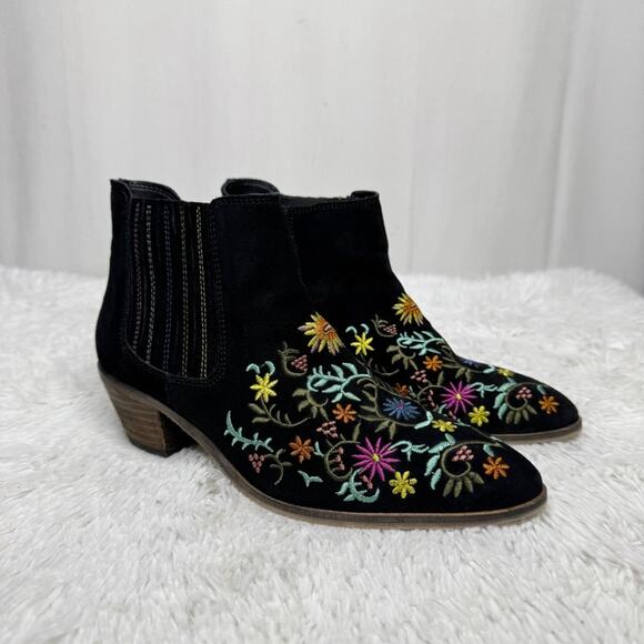 DIBA / black multicolored floral embroidered almond toe ankle booties / 8.5 - Picture 2 of 10